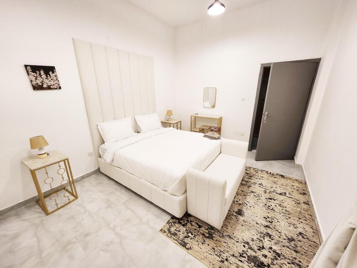 Moods Holiday Homes Al Ain Exterior photo